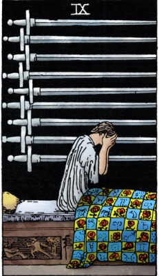 Tarotkaart 'Negen van Zwaarden'