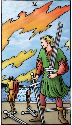 Tarotkaart 'Vijf van Zwaarden'